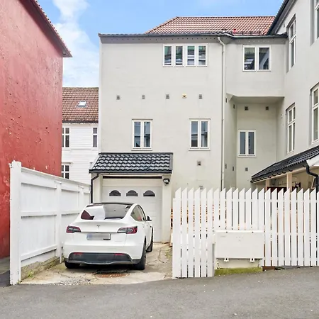 Daire Scandinavian Luxury In Bergen's Finest Street Bergen