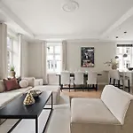 Apartment Scandinavian Luxury In Bergen's Finest Street