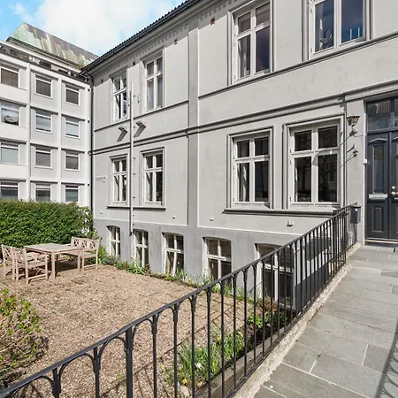 דירה Scandinavian Luxury In Bergen's Finest Street ברגן