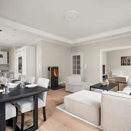 Scandinavian Luxury In Bergen's Finest Street شقة *
