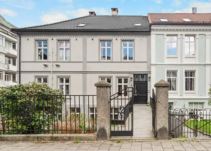 דירה Scandinavian Luxury In Bergen's Finest Street