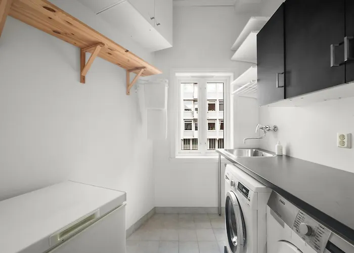 Scandinavian Luxury In Bergen's Finest Street דירה